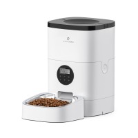 Automatic pet feeder