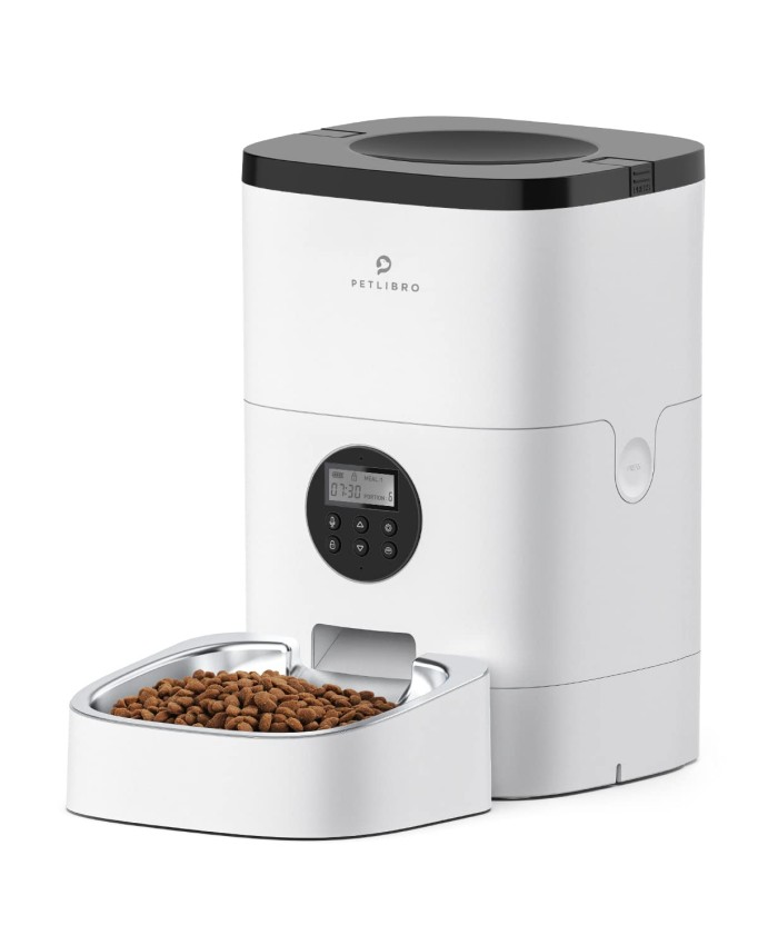 Automatic pet feeder